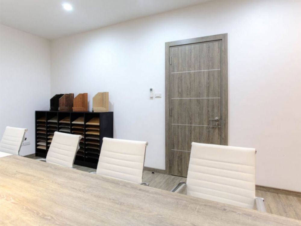 Cửa gỗ công nghiệp 09